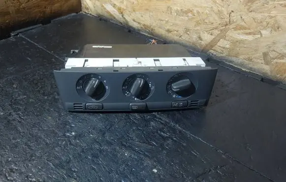 Volvo S40, V40 Climate control unit 806094 806095