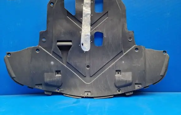 Alfa Romeo Brera Engine splash shield/under tray 505014750