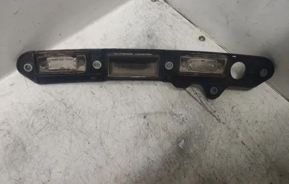 Volkswagen PASSAT B6 Trunk door license plate light bar 