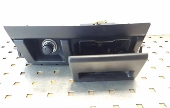 Toyota Land Cruiser (J120) Car ashtray 1A421015G 1A421016G
