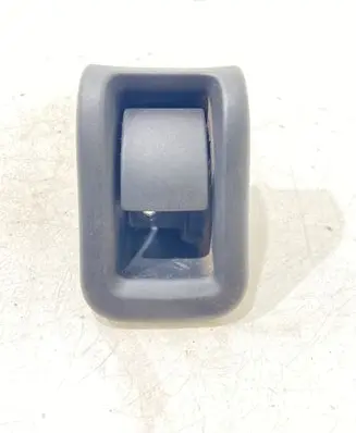 Engine bonnet (hood) release handle