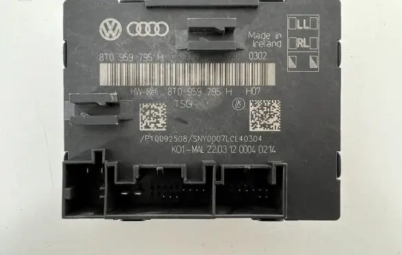 Audi A4 S4 B8 8K Door control unit/module 8T0959795H