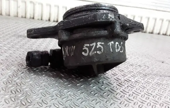 Vacuum pump