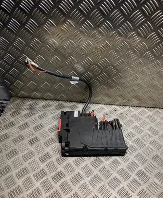 Mercedes-Benz E W212 Fuse box set 2125400450 A2125400450