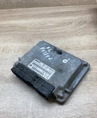 Opel Zafira A Engine control unit/module ECU 09133269 0281010021