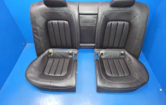 Mercedes-Benz CLS C218 X218 Second row seats 
