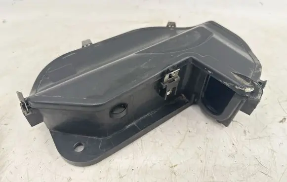 Volvo S60 Fuse box cover 9168973