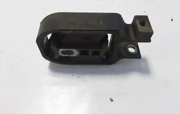 Volvo V40 Engine mount bracket 532E56