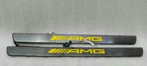 Mercedes-Benz A W176 Front door trim (molding) A1766806501