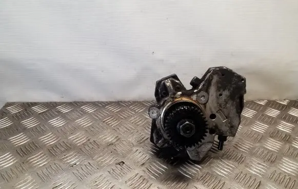 Chrysler 300 - 300C Fuel injection high pressure pump A6420700501