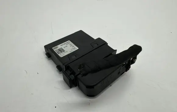 Volkswagen Touareg III Fuel injection pump control unit/module 4M0906093M