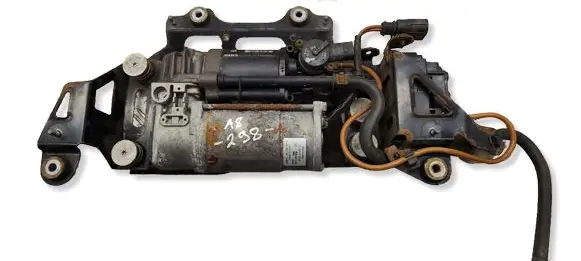 Audi A8 S8 D4 4H Air suspension compressor/pump 4H0616005D