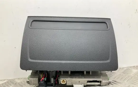 Audi A3 S3 8V Screen/display/small screen 8V0857273M