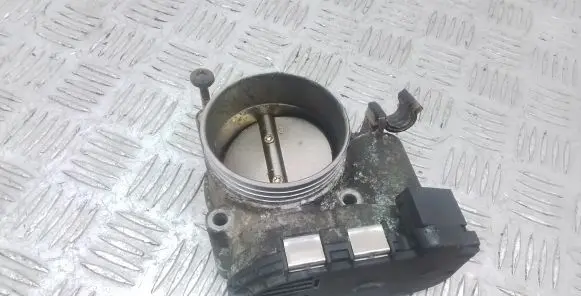 Volvo S40 Throttle valve 8687927