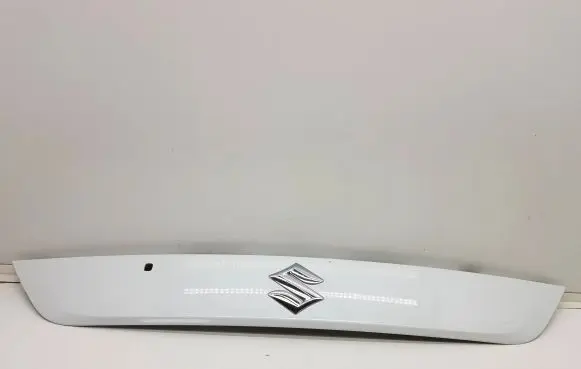 Suzuki SX4 S-Cross Trunk door license plate light bar 8394161M3