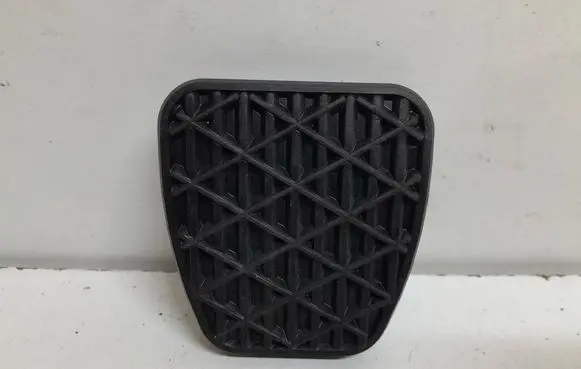 Mercedes-Benz Sprinter W901 W902 W903 W904 Clutch pedal A2012910282 2012910282