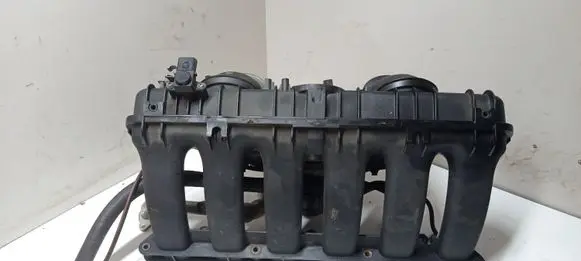 BMW 5 E60 E61 Intake manifold 7520369