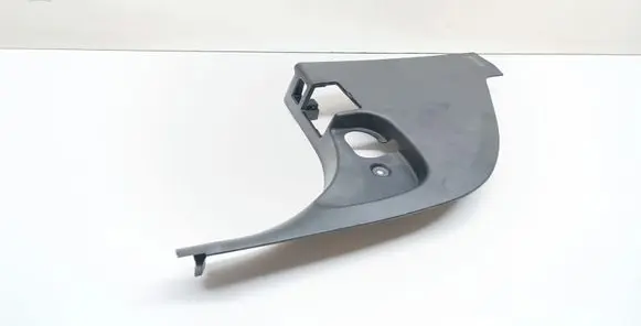 Foot area side trim