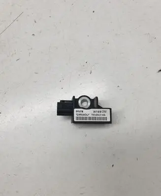 Honda CR-V Airbag deployment crash/impact sensor 77970SWAE113M4 5WK43786