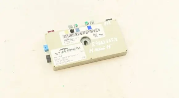 BMW 3 E92 E93 Aerial antenna amplifier 9187798 65209187798 21367510
