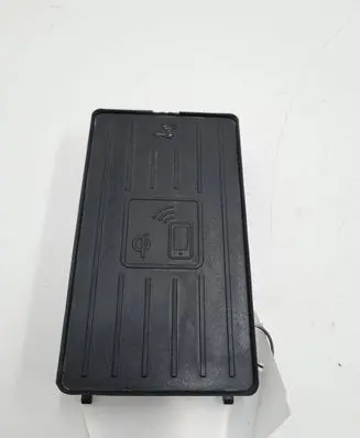 Audi A4 S4 B9 Wireless charging module 8W0035502B