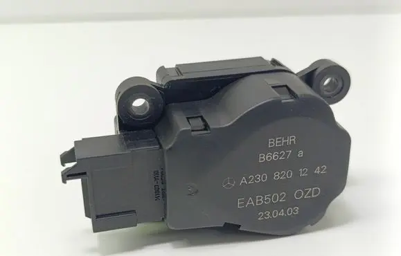 Mercedes-Benz E W211 Air flap motor/actuator A2308201242