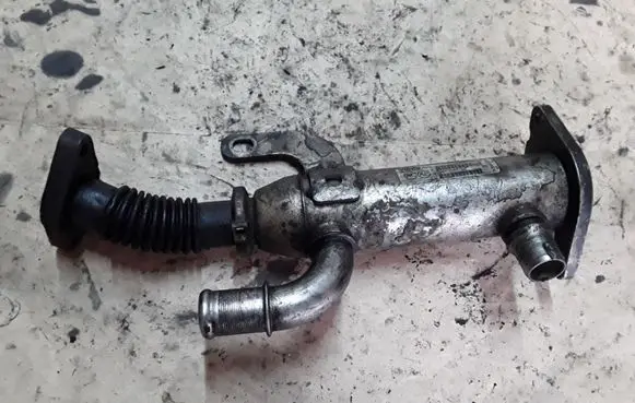 Peugeot 407 EGR valve cooler 9645689780 875816W