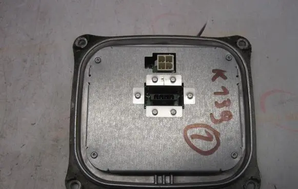 BMW 3 E92 E93 Xenon control unit/module 1307329153