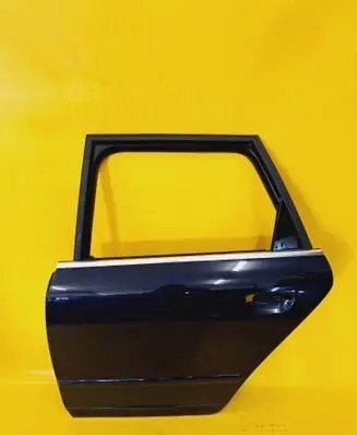 Rear door