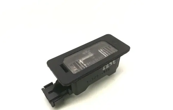 BMW 3 E92 E93 Number plate light 070506 95001