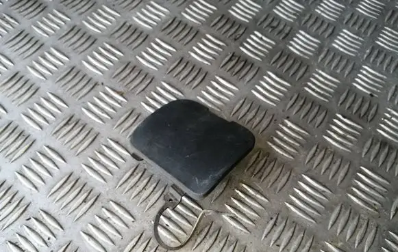 Volvo V70 Rear bumper row hook cap/cover 9190314