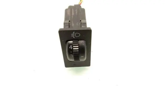 Toyota Corolla Verso E121 Headlight level height control switch 37139 8415202021