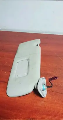 BMW 1 E81 E87 Sun visor 7120566