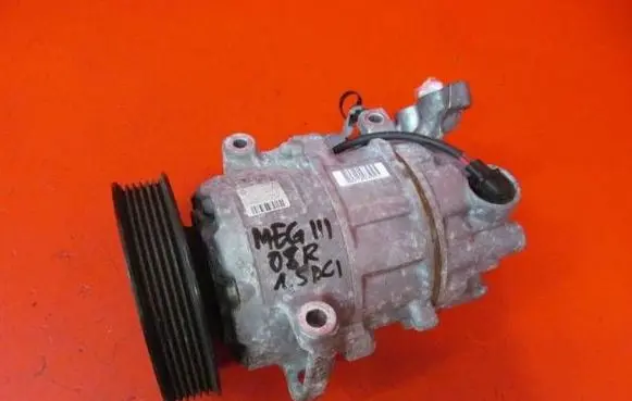 Renault Megane III Air conditioning (A/C) compressor (pump) 8200939386