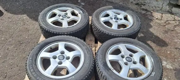 KIA Cerato R15 alloy rim