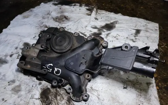 Audi Q5 SQ5 Breather valve 06E103547 PA66GF30
