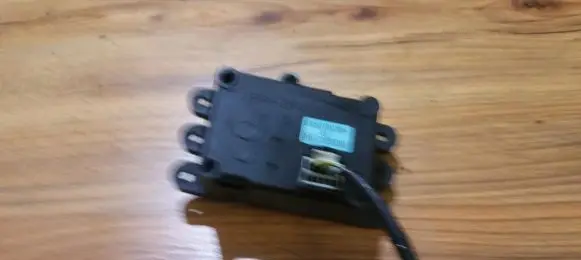 Mazda 323 F Air flap motor/actuator ga601bcin