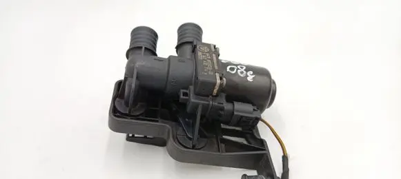 BMW 5 E60 E61 Coolant heater control valve 64116920226 6920226 64118379921