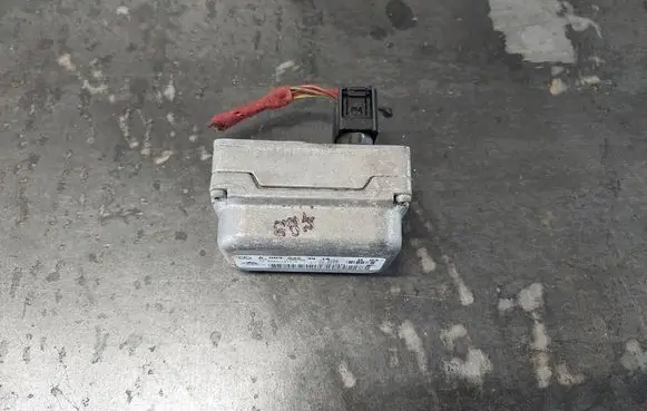 Mercedes-Benz C W203 ESP acceleration yaw rate sensor A0035423918