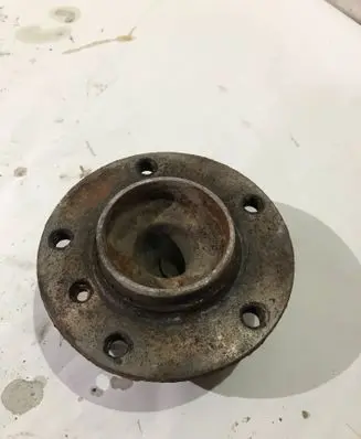 BMW 5 E60 E61 Front wheel bearing hub 
