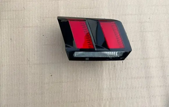 Peugeot 3008 II Tailgate rear/tail lights 9810477880