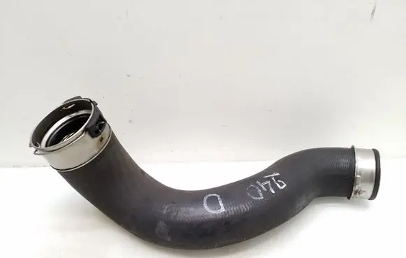 Intercooler hose/pipe