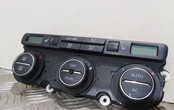 Volkswagen Golf V Climate control unit 1K0907044DA