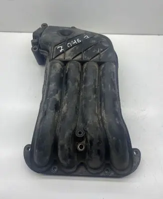Volkswagen Golf IV Intake manifold 038129713 038129712 038129713H