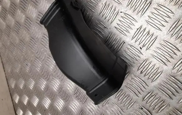 Volvo XC60 Air intake hose/pipe 31439509
