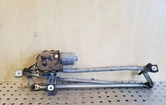 Volvo S80 Front wiper linkage and motor 30796359 1137328503 1397220584