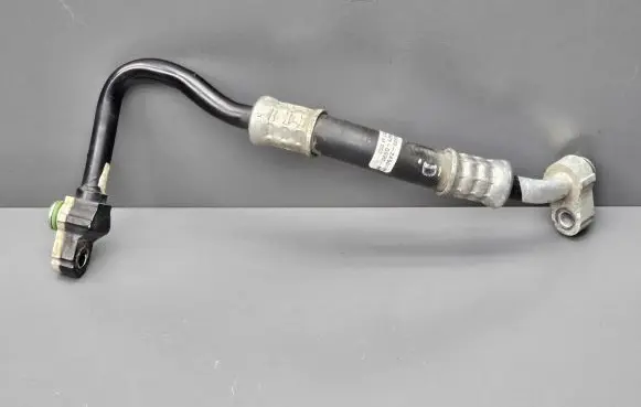 Air conditioning (A/C) pipe/hose