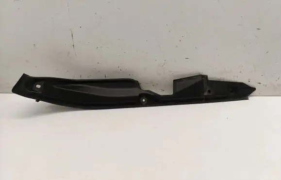 BMW 2 F44 Fender end trim 7450920