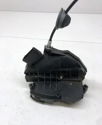 Volvo V60 Front door lock 31301738