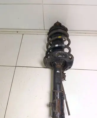 Hyundai Kona I Front shock absorber with coil spring 54650K4000